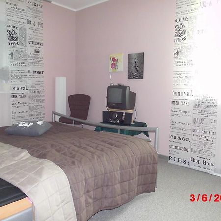 Pension Resi Schöneiche Habitación foto